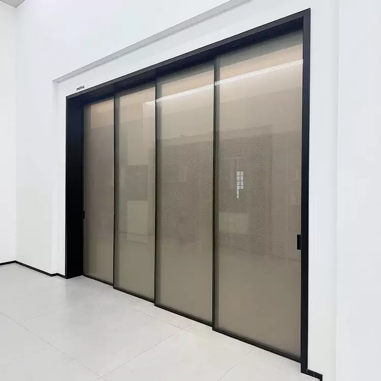 Panel bikoitzeko beirazko ate irristakorra